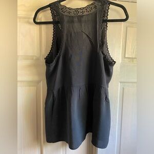 Women’s Lucky Brand top Size Medium